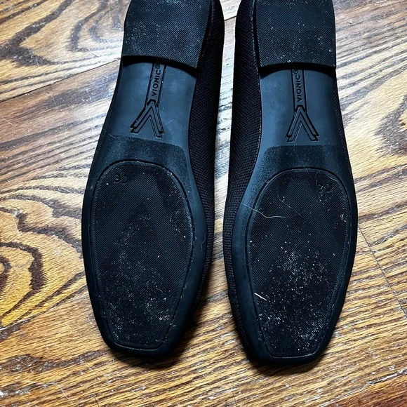Vionic Women's Black Bow Flats - Picture 2 of 2